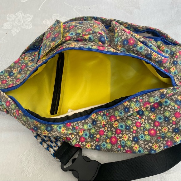 KAVU Women’s Canvas Floral Crossbody Sling Pack/Bag with Adjustable Rope Strap main image 5